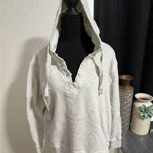 Women’s sweatshirt
